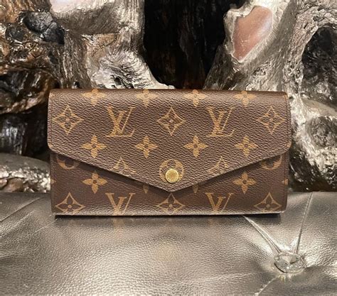 previous models of sarah wallet louis vuitton|sarah wallet Louis Vuitton price.